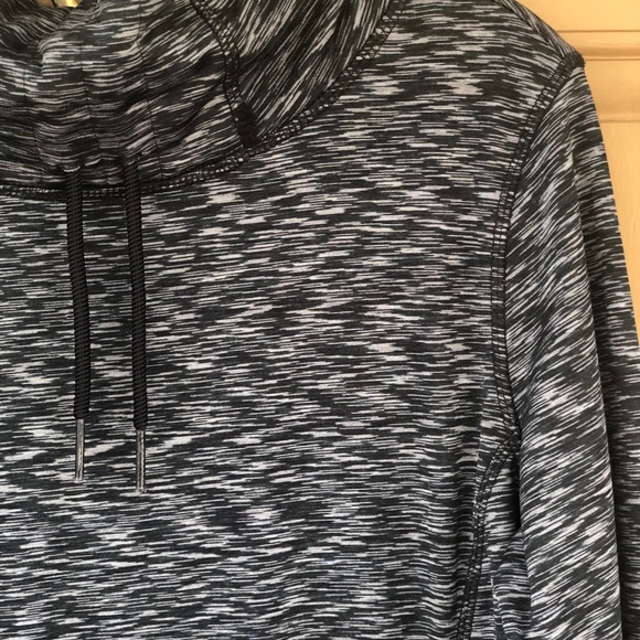 Layers 8 Athletic Quick Dry Top - Picture 3 of 4